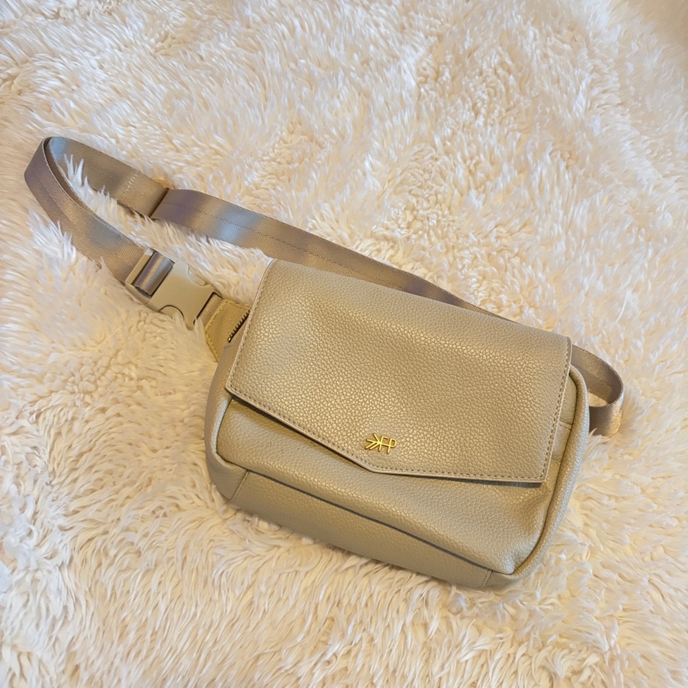 Freshly Picked ‘Classic Park Pack’ Fanny Pack for Mom’s: Color ‘Birch’